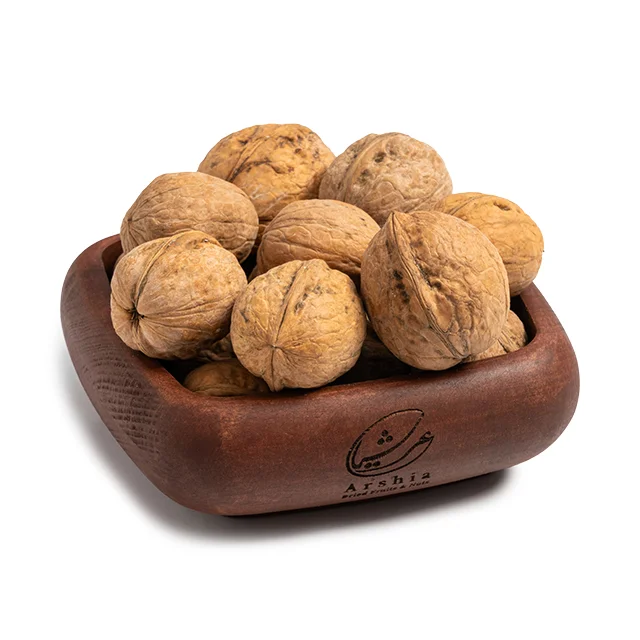 گردو با پوست آذر شهر