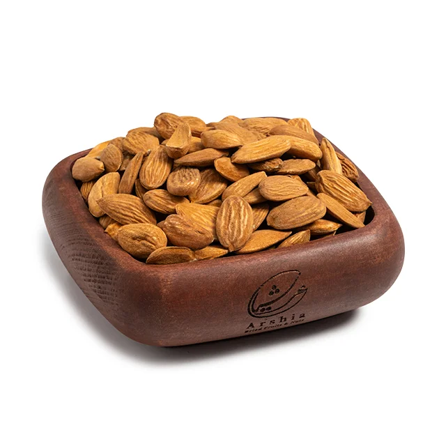 مغز بادام ایرانی خام